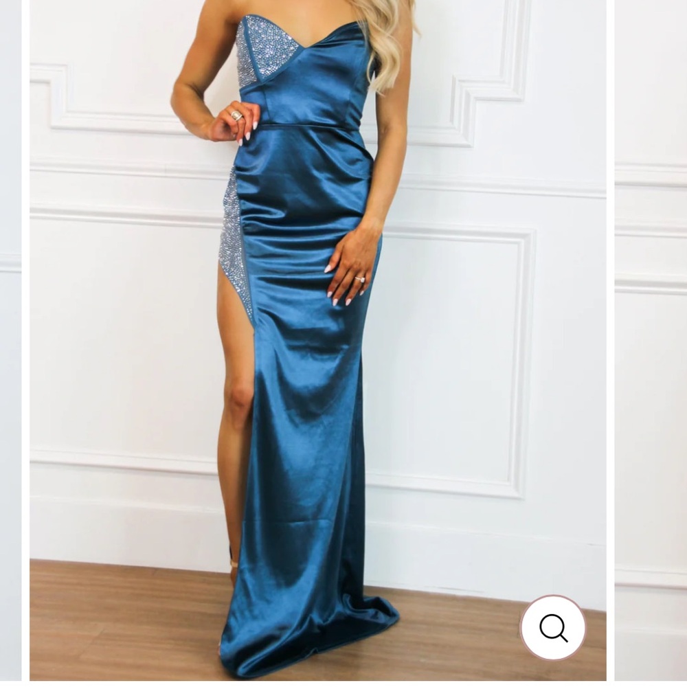 Elegant‎ Blue Strapless Gown with Silver Accents